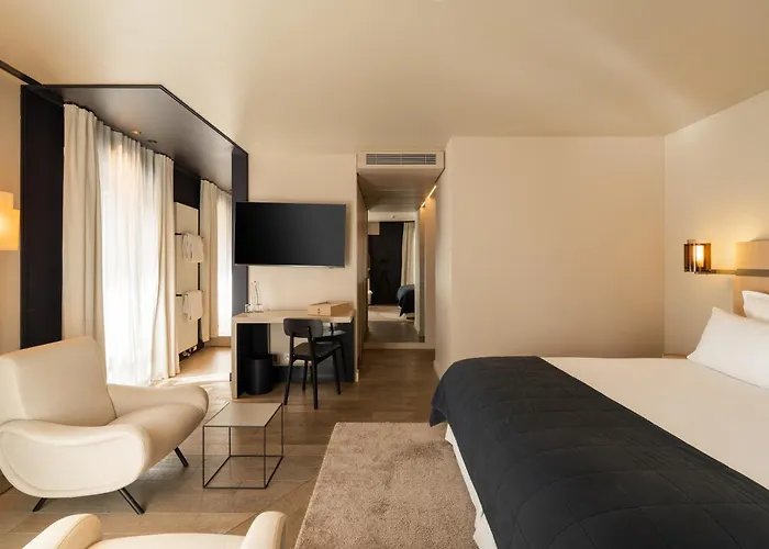 Hotel De Nell